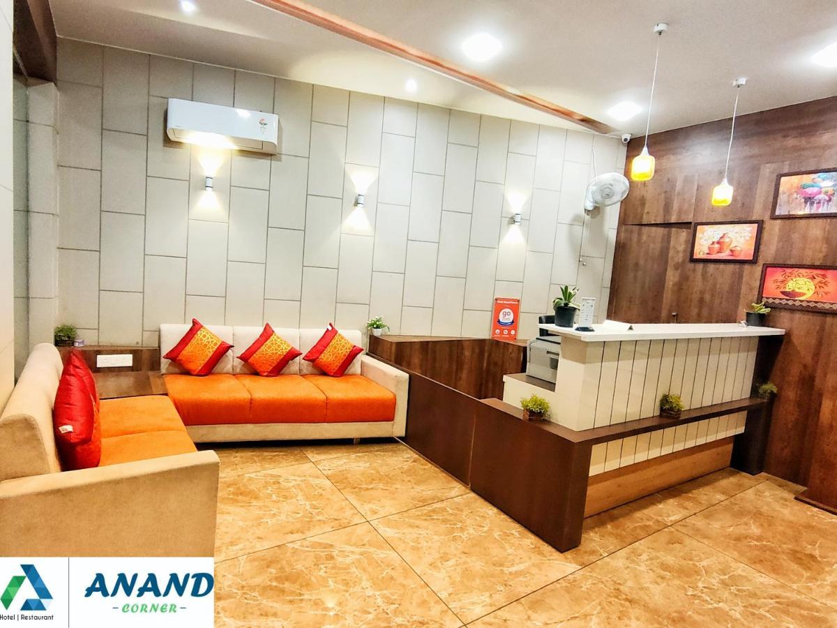 Hotel Anand Corner Nadiad Exterior photo